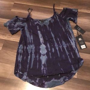 Rock & Republic Open shoulder NWT